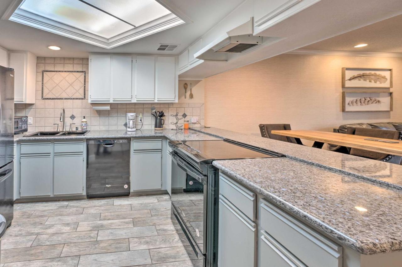 Lake Havasu Condo With Pool Access 1 Block To Beach Lake Havasu City Exterior foto